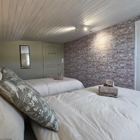 O Nid D'hirondelle Maison Conviviale En Pierres Avec Preau D'ete Дом отдыха