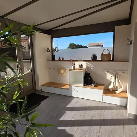 O Nid D'hirondelle Maison Conviviale En Pierres Avec Preau D'ete *